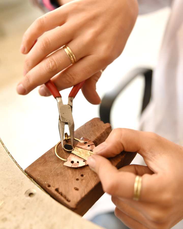 Curso-de-metales-preciosos-y-aleaciones-para-joyeria-SENA